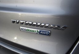 2020 Ford Fusion - Image 21