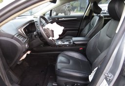 2020 Ford Fusion - Image 27