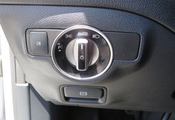 2018 Mercedes-Benz CLA - Image 38