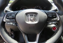 2018 Honda Accord - Image 32