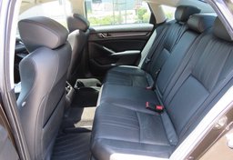 2018 Honda Accord - Image 23