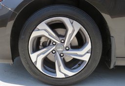 2018 Honda Accord - Image 52