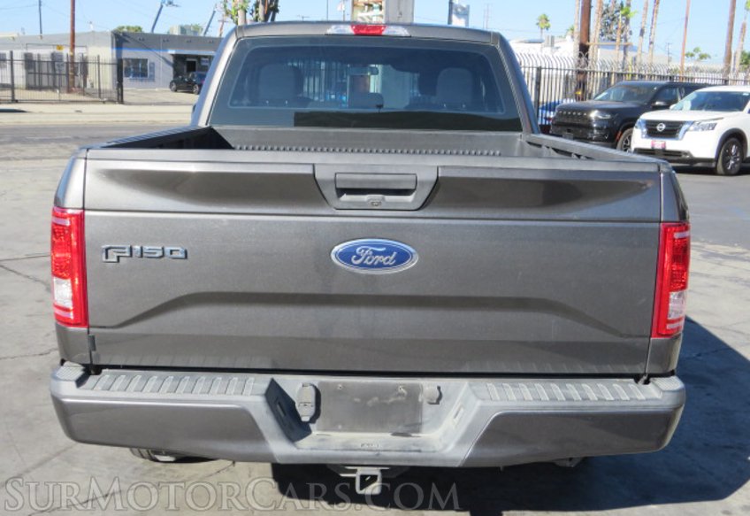 2017 Ford F-150 - Image 12