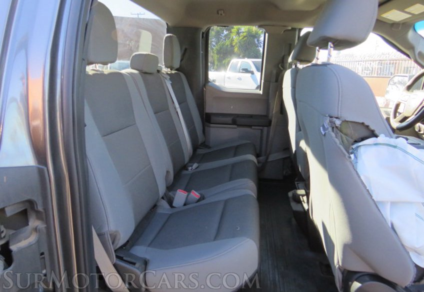 2017 Ford F-150 - Image 24