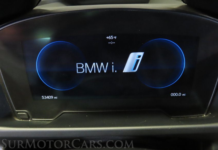 2017 BMW i8 - Image 32