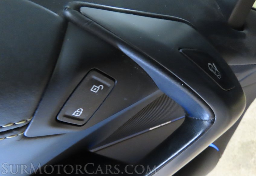 2017 BMW i8 - Image 40