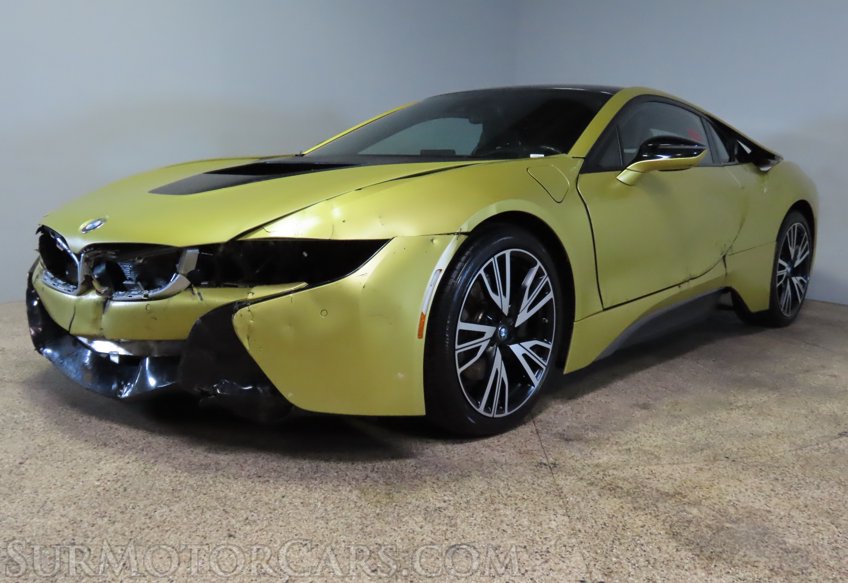 2017 BMW i8 - Image 4