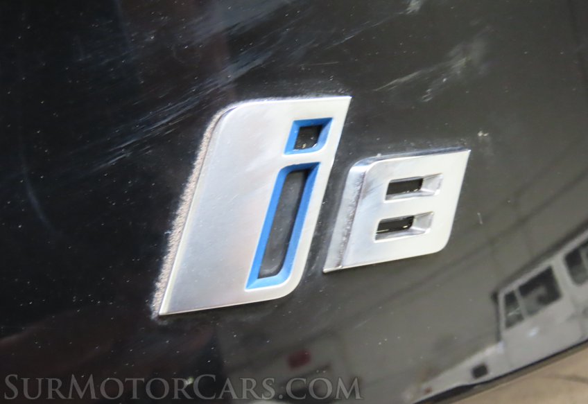 2017 BMW i8 - Image 17