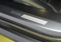 2017 BMW i8 - Image 29