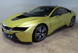 2017 BMW i8 - Image 2