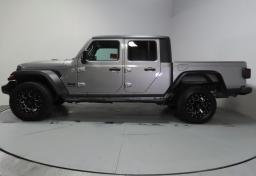 Thumbnail of 2020 Jeep Gladiator