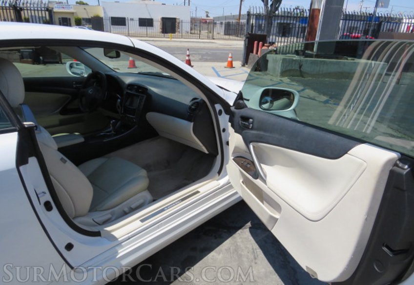 2010 Lexus IS 250C - Image 23