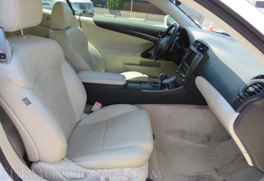 2010 Lexus IS 250C - Image 25
