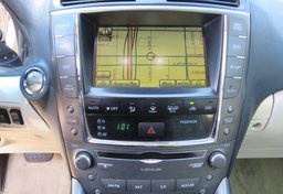 2010 Lexus IS 250C - Image 38