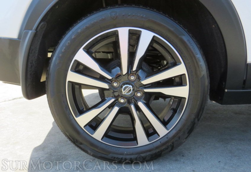 2020 Nissan Kicks - Image 11