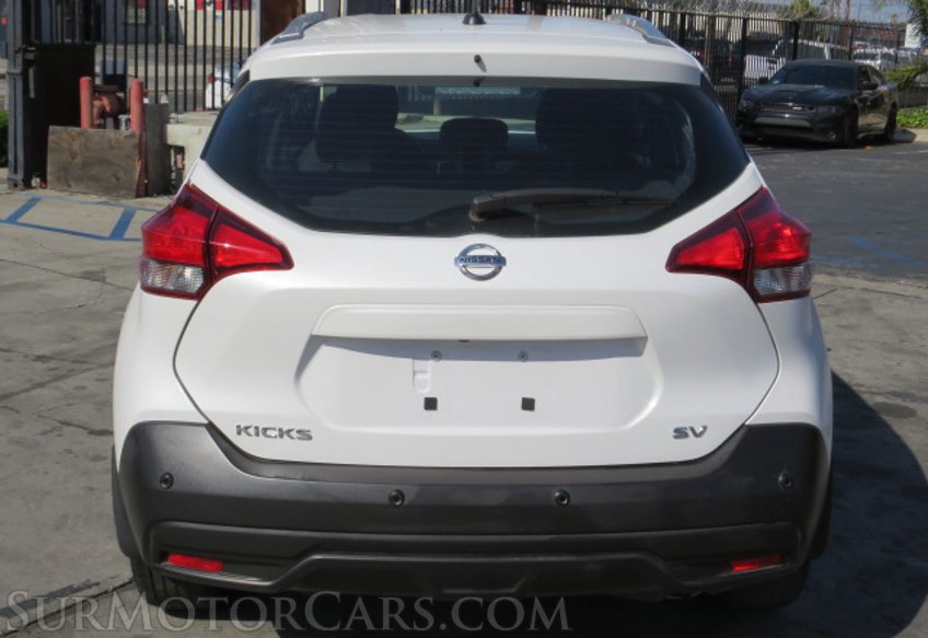 2020 Nissan Kicks - Image 12