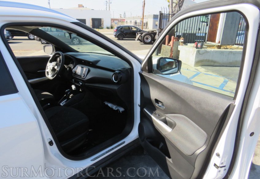 2020 Nissan Kicks - Image 21