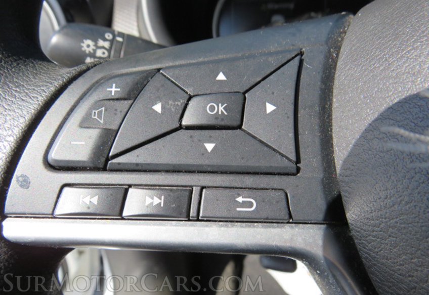 2020 Nissan Kicks - Image 35