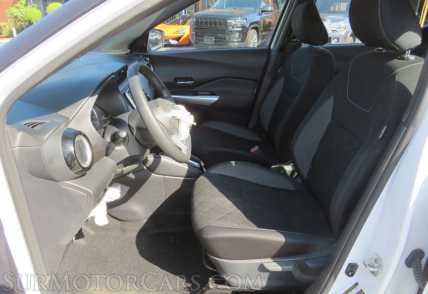 2020 Nissan Kicks - Image 25