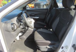 2020 Nissan Kicks - Image 25