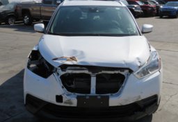 2020 Nissan Kicks - Image 19