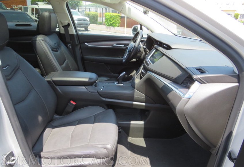 2019 Cadillac XT5 - Image 25