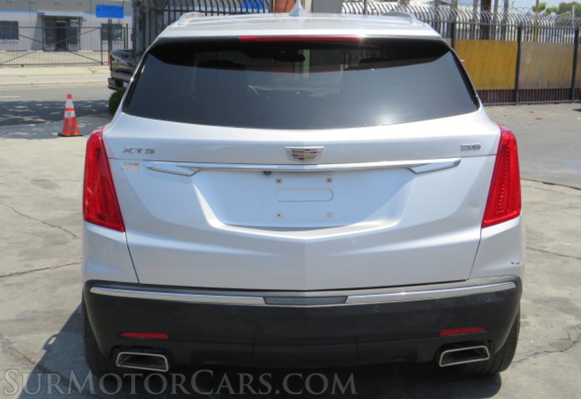2019 Cadillac XT5 - Image 10