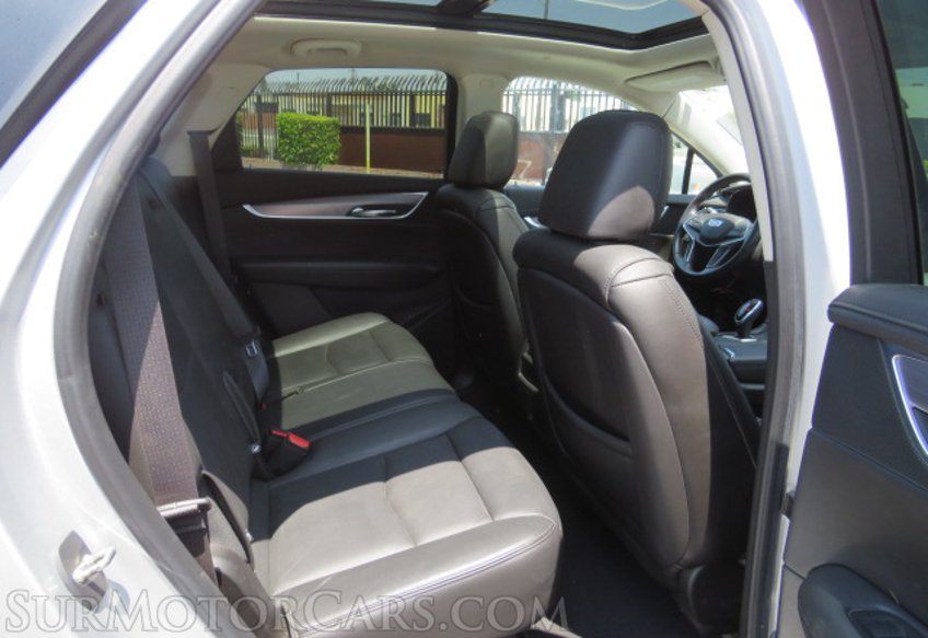 2019 Cadillac XT5 - Image 29