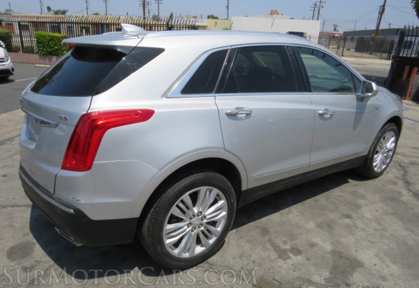 2019 Cadillac XT5 - Image 5