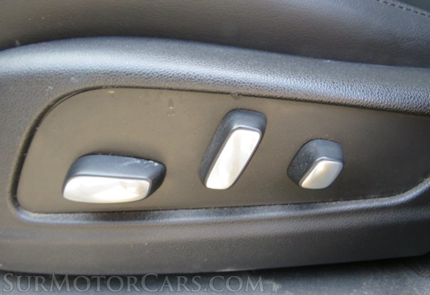 2019 Cadillac XT5 - Image 39