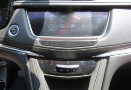 2019 Cadillac XT5 - Image 45