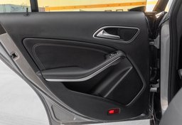 2017 Mercedes-Benz CLA - Image 31