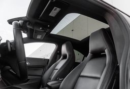 2017 Mercedes-Benz CLA - Image 4