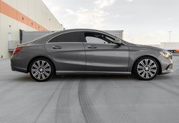 2017 Mercedes-Benz CLA - Image 37
