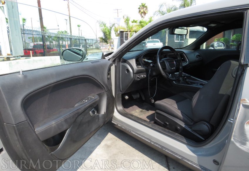 2018 Dodge Challenger - Image 21