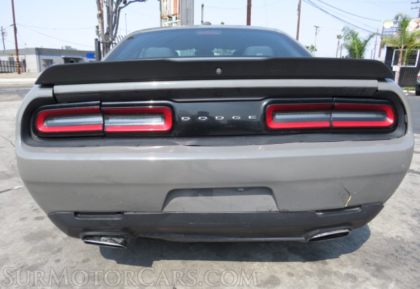 2018 Dodge Challenger - Image 15