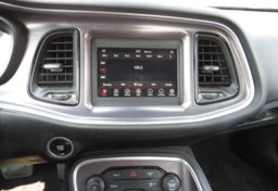 2018 Dodge Challenger - Image 40
