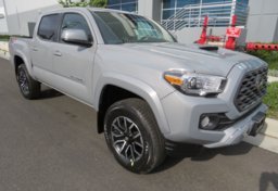 2021 Toyota Tacoma 4WD - Image 4