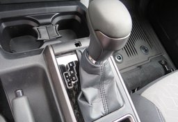 2021 Toyota Tacoma 4WD - Image 49