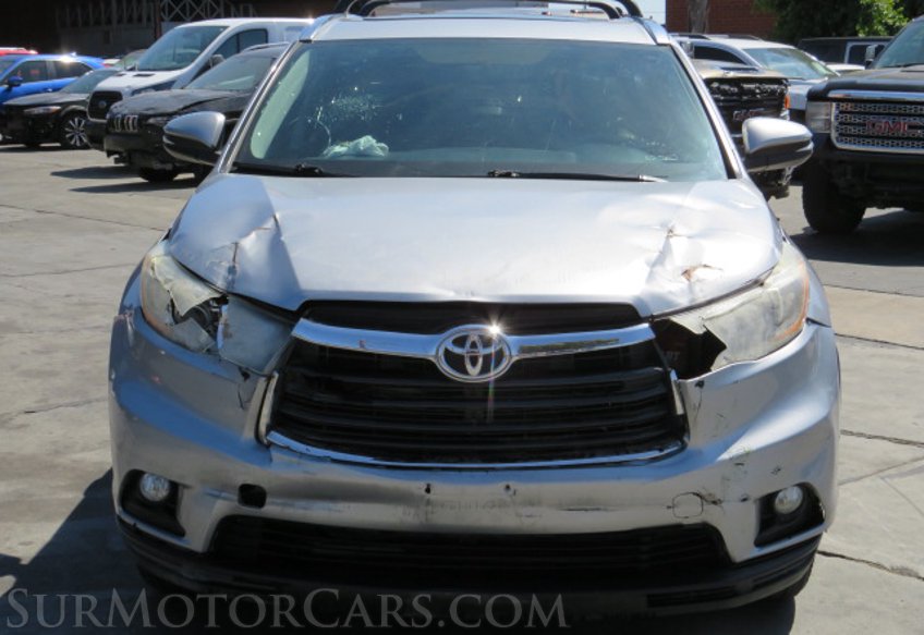 2016 Toyota Highlander - Image 9
