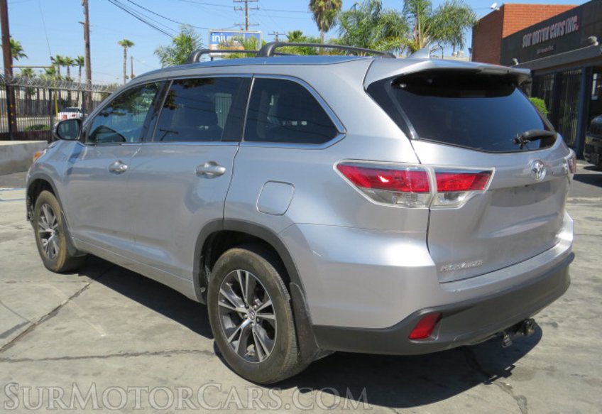 2016 Toyota Highlander - Image 7