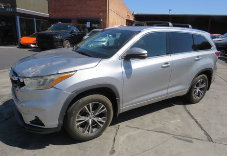 2016 Toyota Highlander