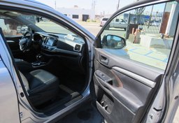 2016 Toyota Highlander - Image 22