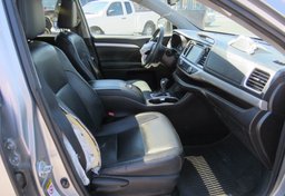 2016 Toyota Highlander - Image 28