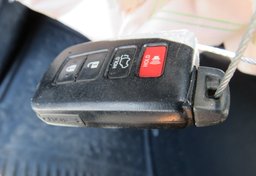 2016 Toyota Highlander - Image 40