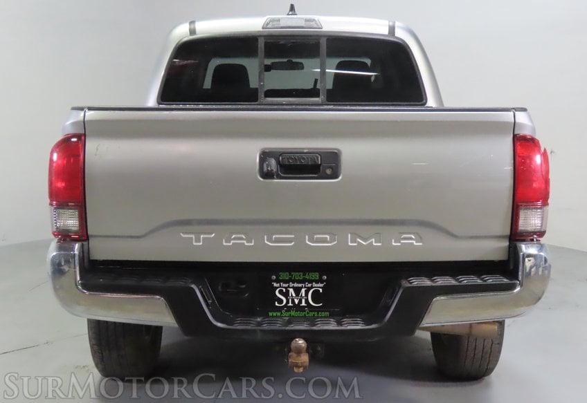2023 Toyota Tacoma SR5 - Image 12