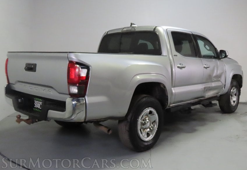 2023 Toyota Tacoma SR5 - Image 10