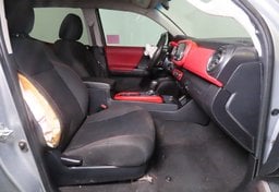 2023 Toyota Tacoma SR5 - Image 26