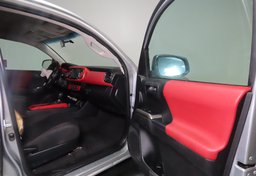 2023 Toyota Tacoma SR5 - Image 20