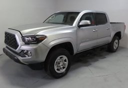 2023 Toyota Tacoma SR5 - Image 1